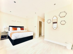 Second Nest Islington Town House